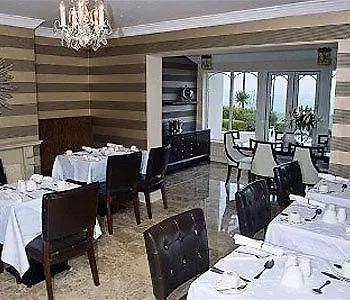 Rivermount House Pensjonat