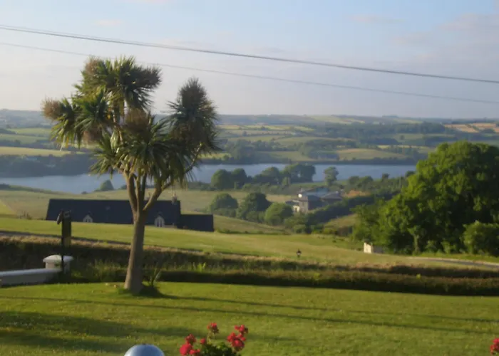 Pensión Rivermount House 5*