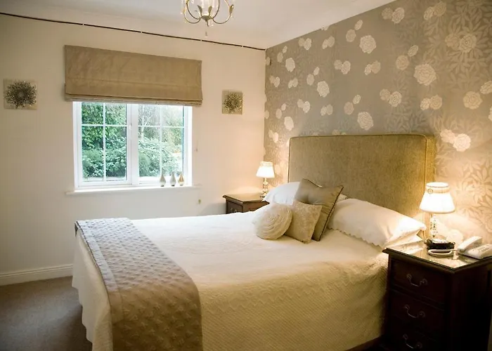 Rivermount House 5*