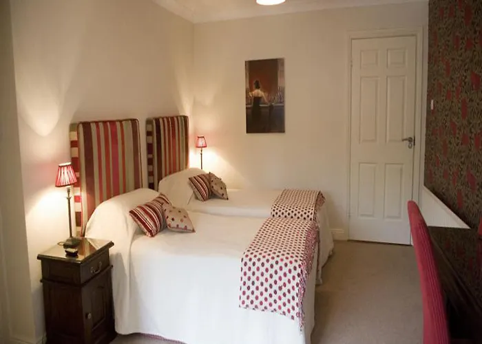 Pensionat Rivermount House 5*